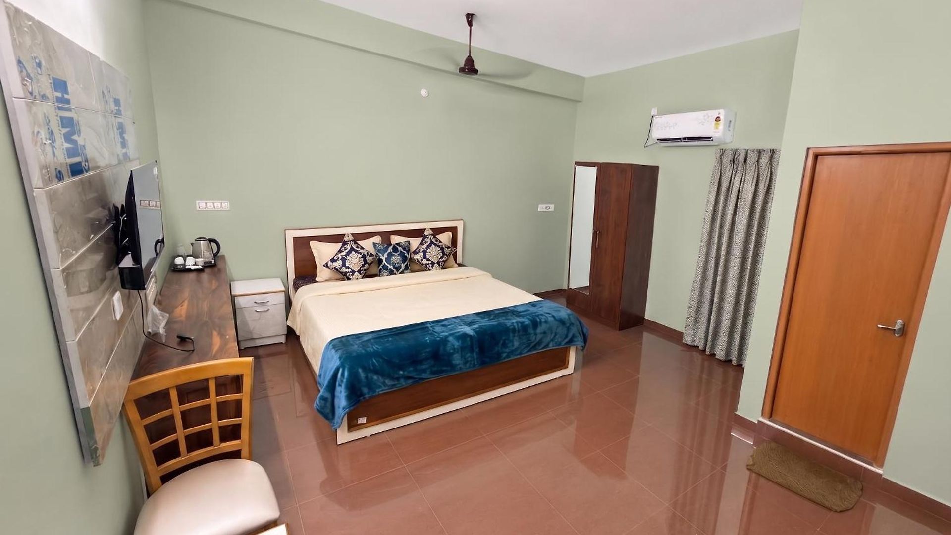 Hotel Fabhotels Amberwick Mumbai
