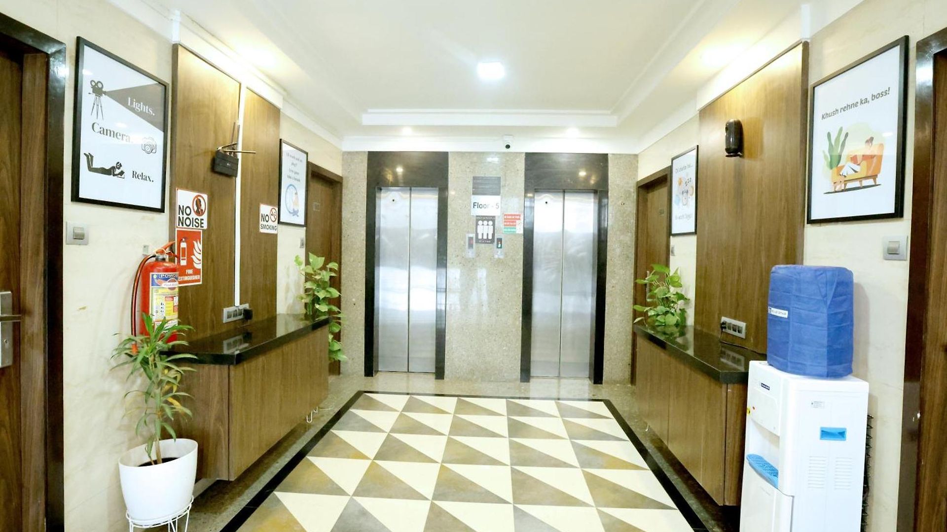 301 By Acuserve 3* Mumbai