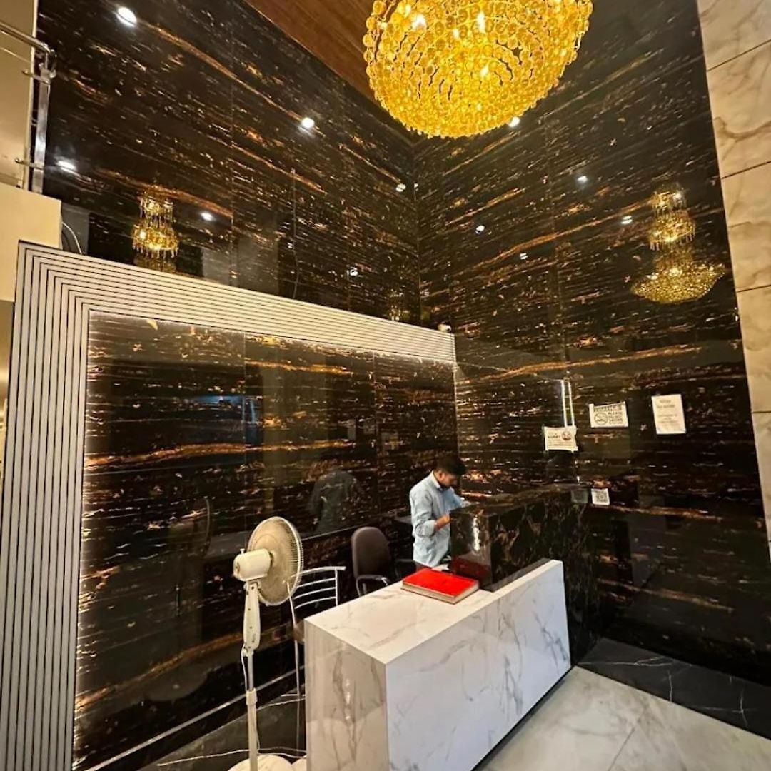 Tri Hotel