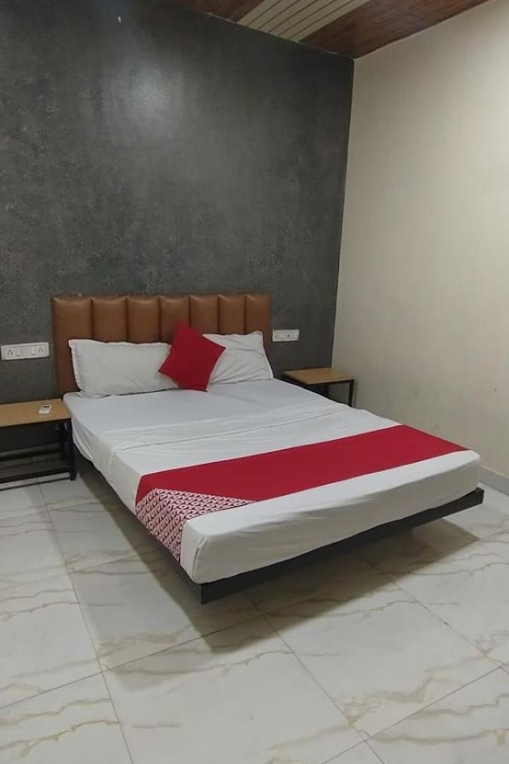 Hotel Tri