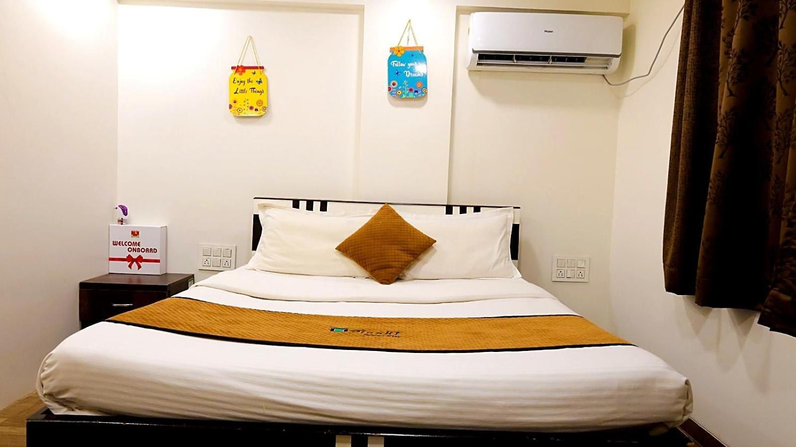 Pinaki Comfort Homestay Mumbai