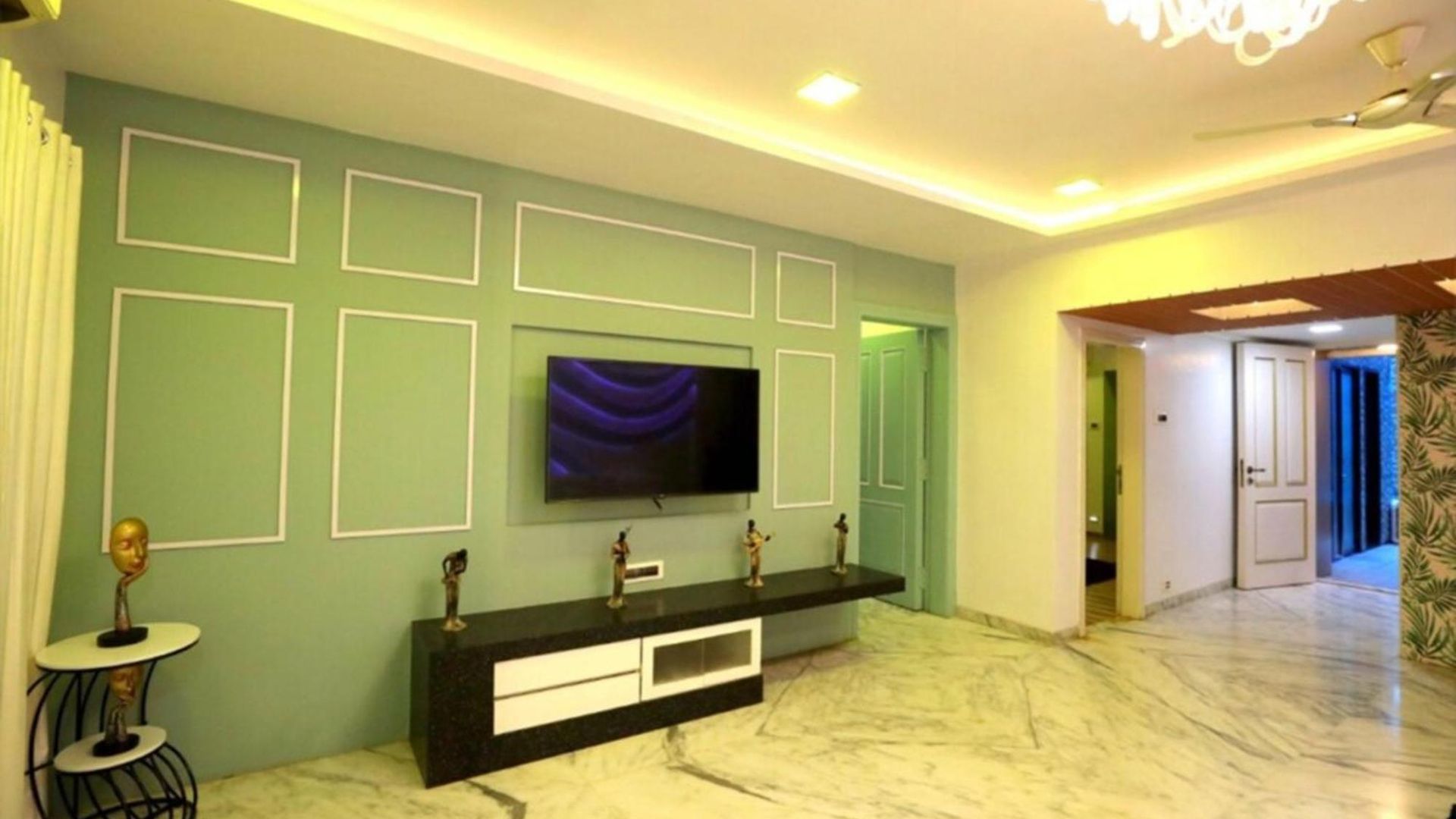 Luxurious 4 Bedroom Private Pool At Kandivali East, *
