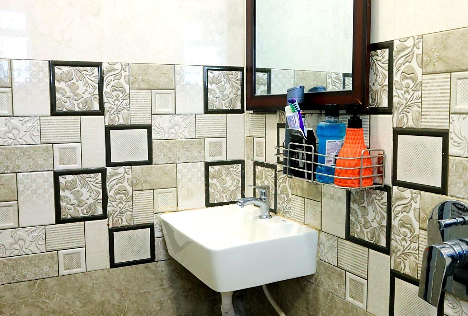 Homestay Pinaki Comfort Mumbai