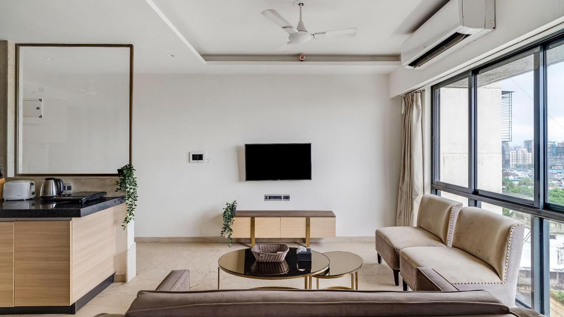 Premium By House Oona * Mumbai