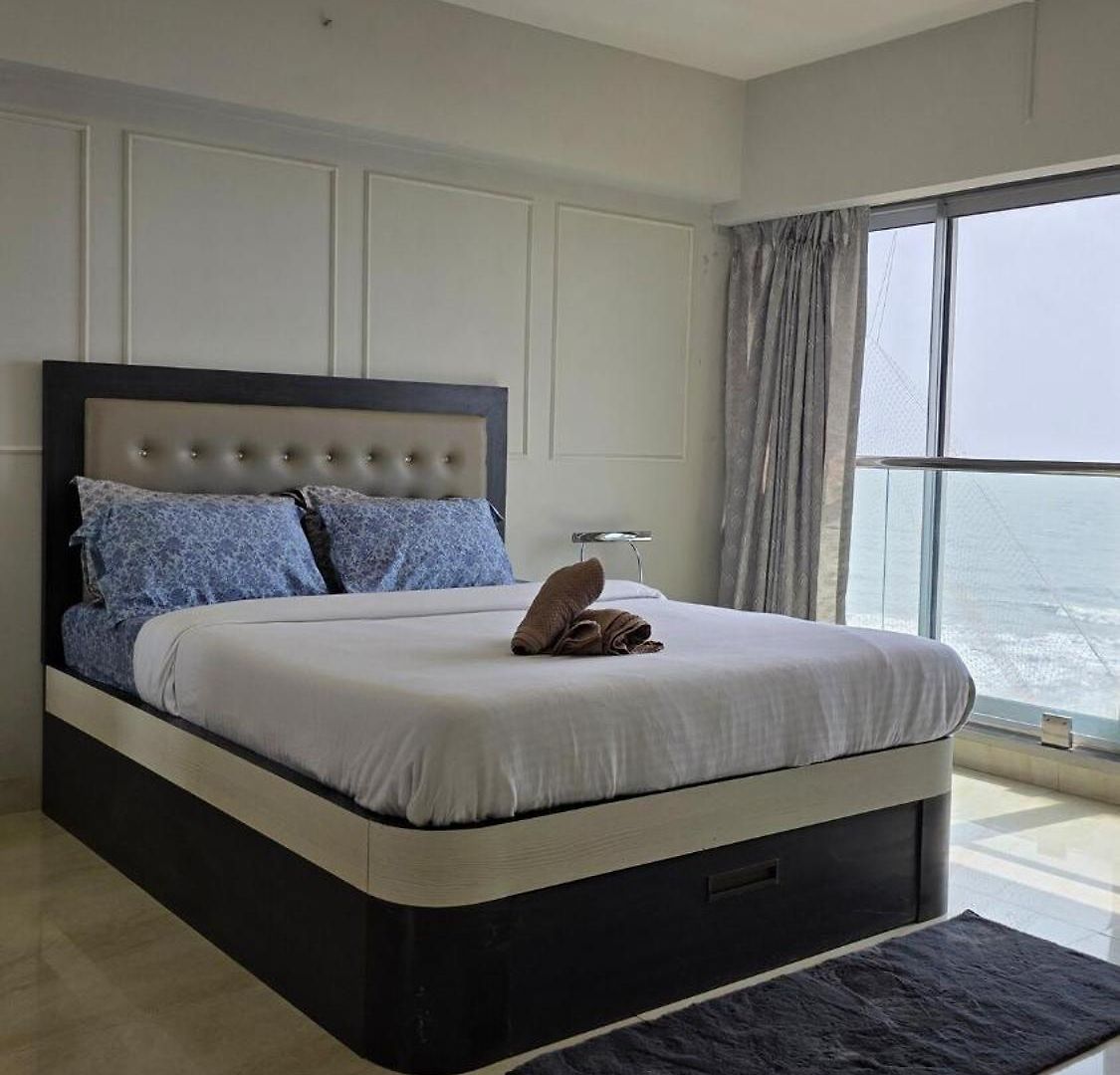 Ocean 701- 3bhk Seafacing Apartment *