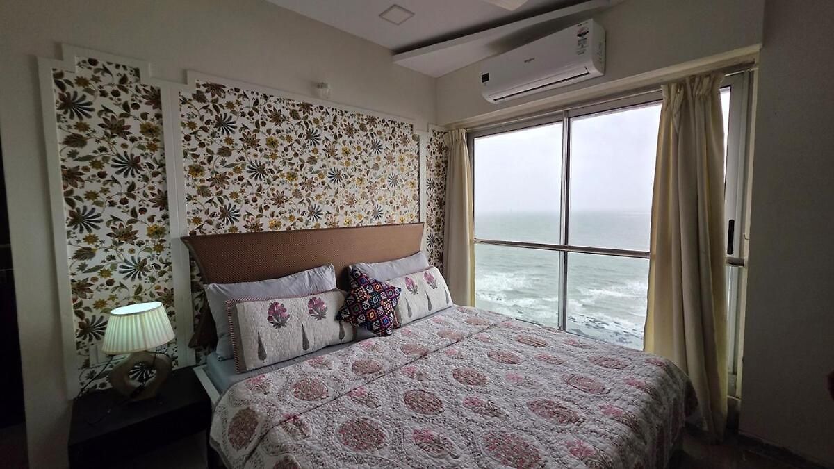 Apartment Ocean 1401- 3 Bhk Seafacing Spacious *