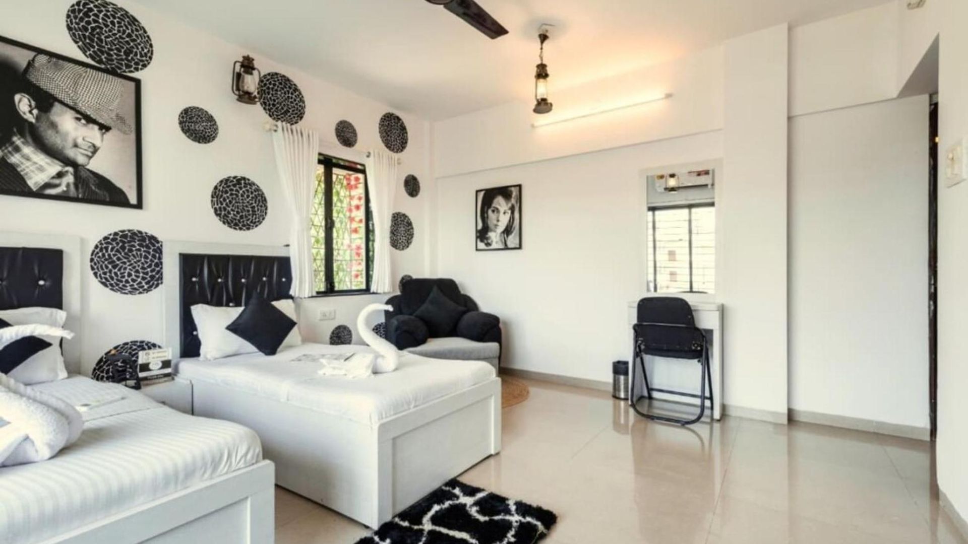 Spacious 3bhk Family Near Growels Mall Next To Western Express Highway *