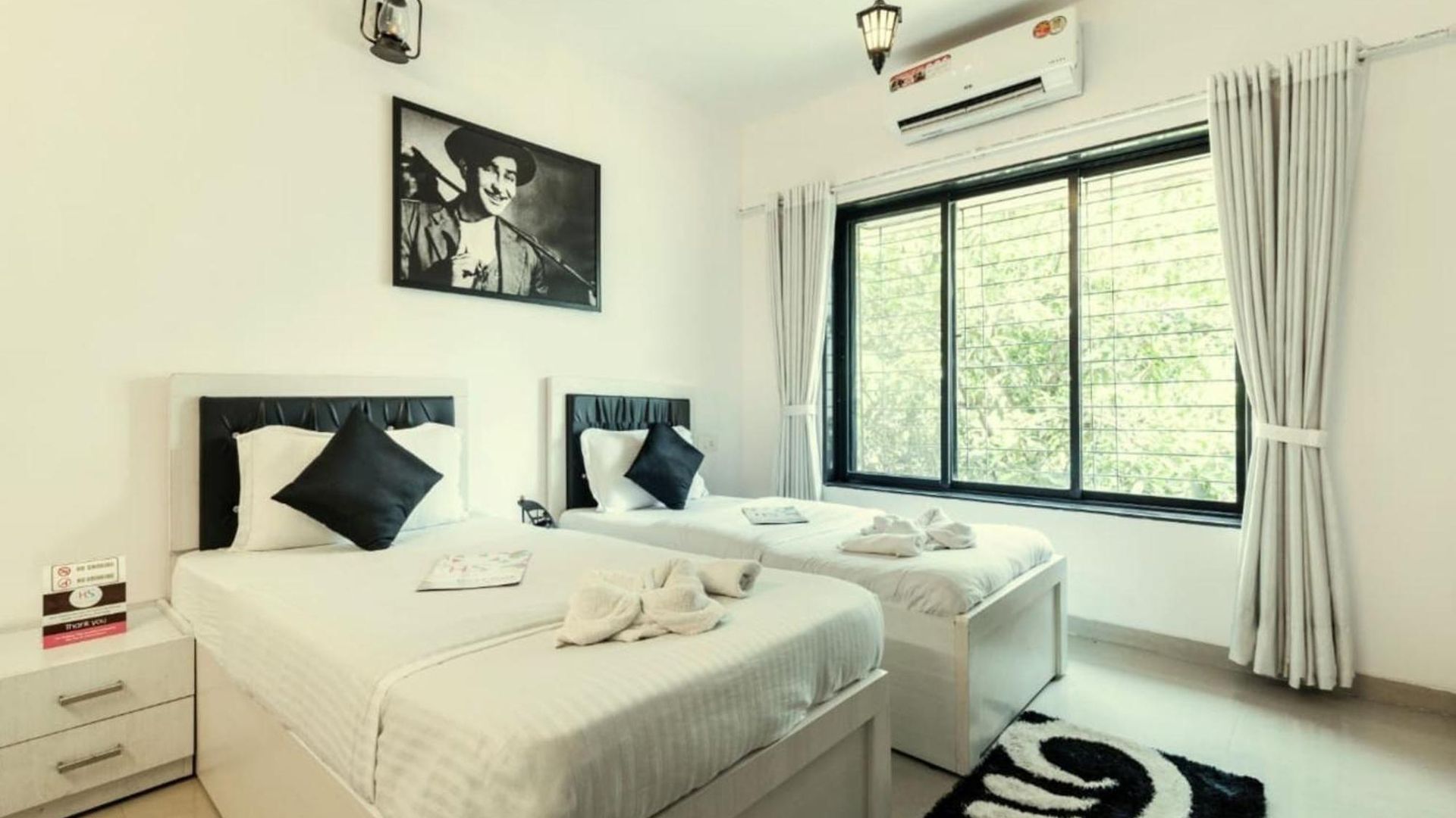 Apartment Spacious 3bhk Family Near Growels Mall Next To Western Express Highway Mumbai