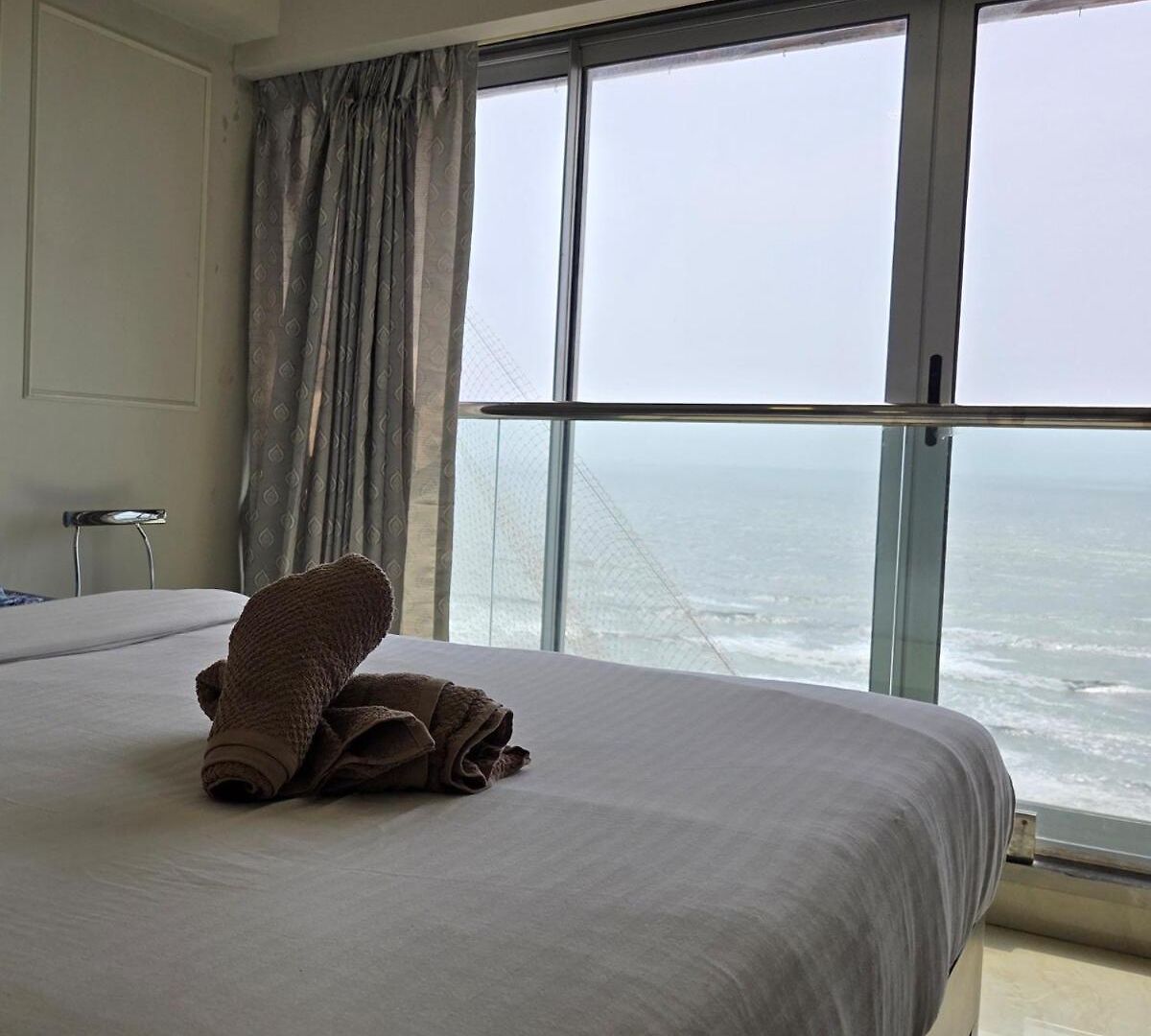 Ocean 701- 3bhk Seafacing Apartment