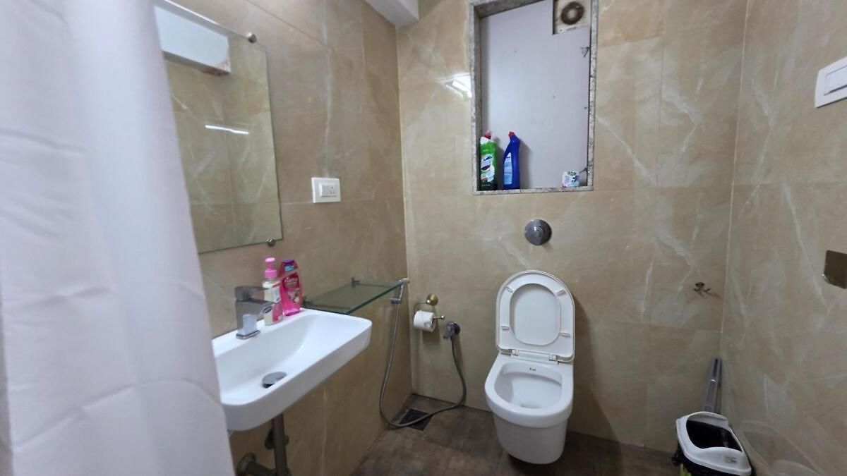 Ocean 1401- 3 Bhk Seafacing Spacious Mumbai