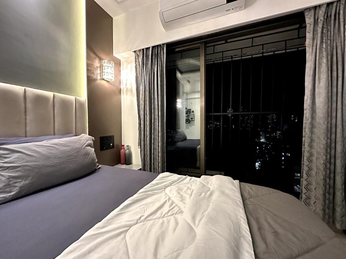 Mcsc Luxury Paradise Near Nesco Apartment Mumbai