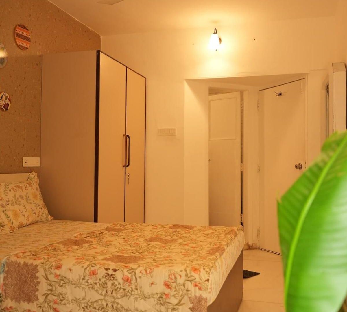 Deep 5th Floor - 3bhk Aesthetic Khar *