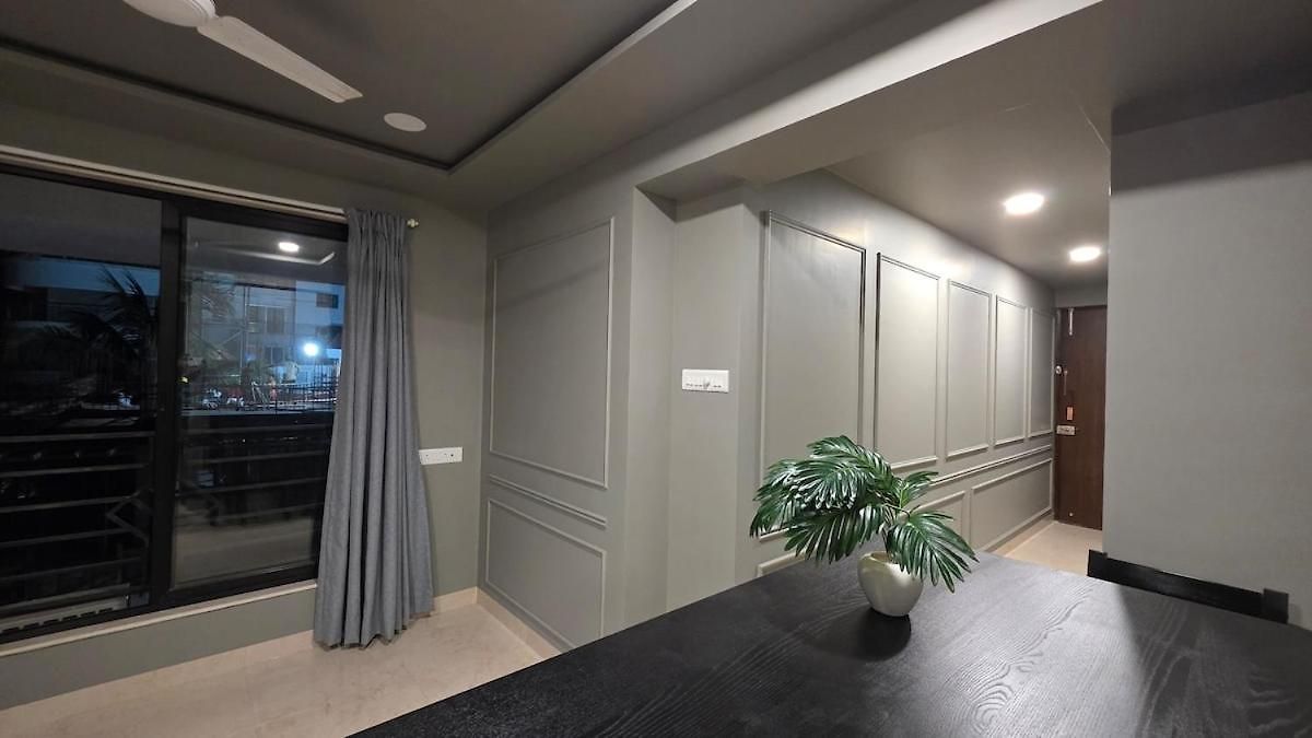 Apartment Fortune Crown 403- Premium Khar Mumbai