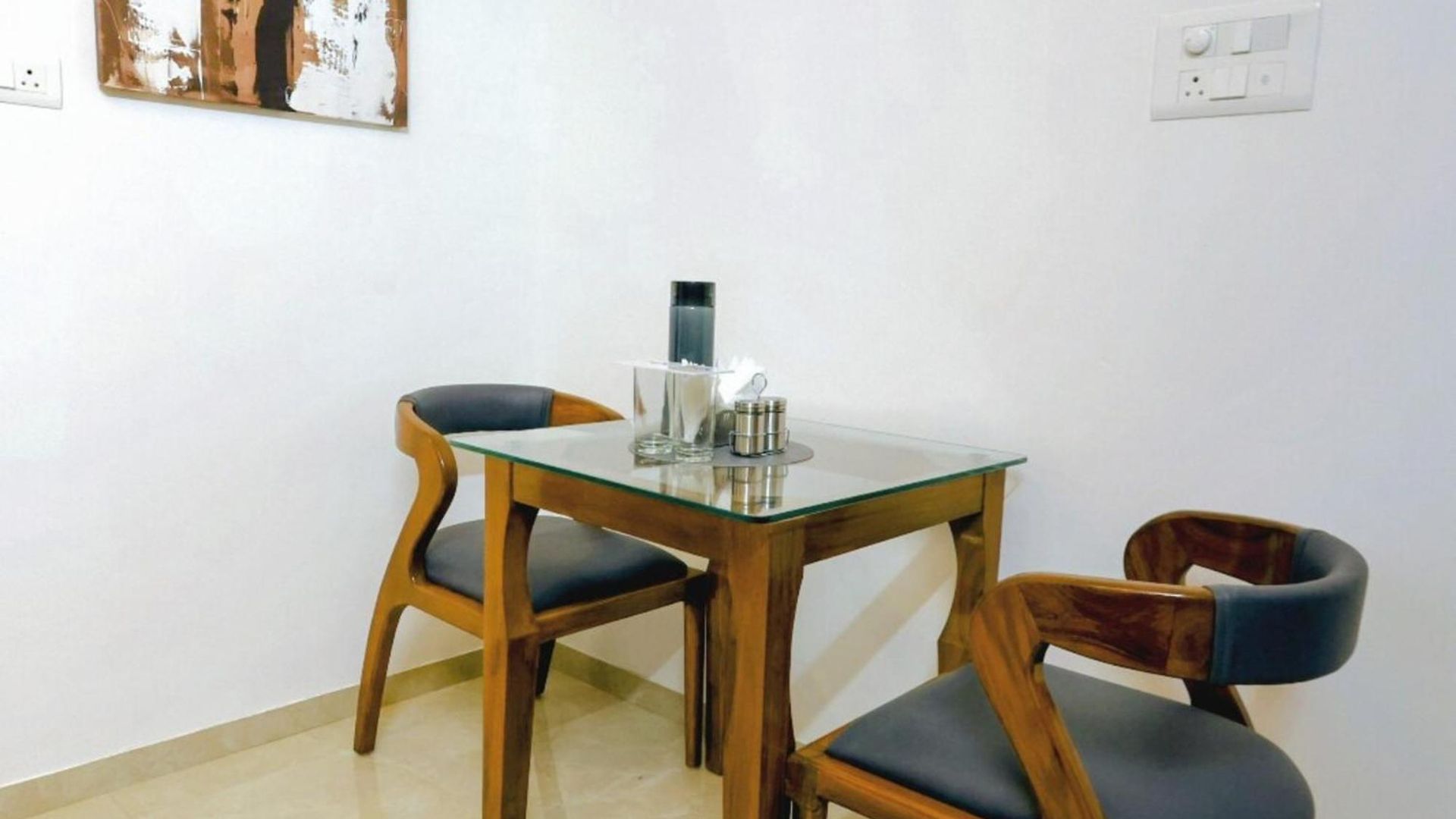Apartment Premium 1bhk Near Borivali National Park Next To Western Express Highway *