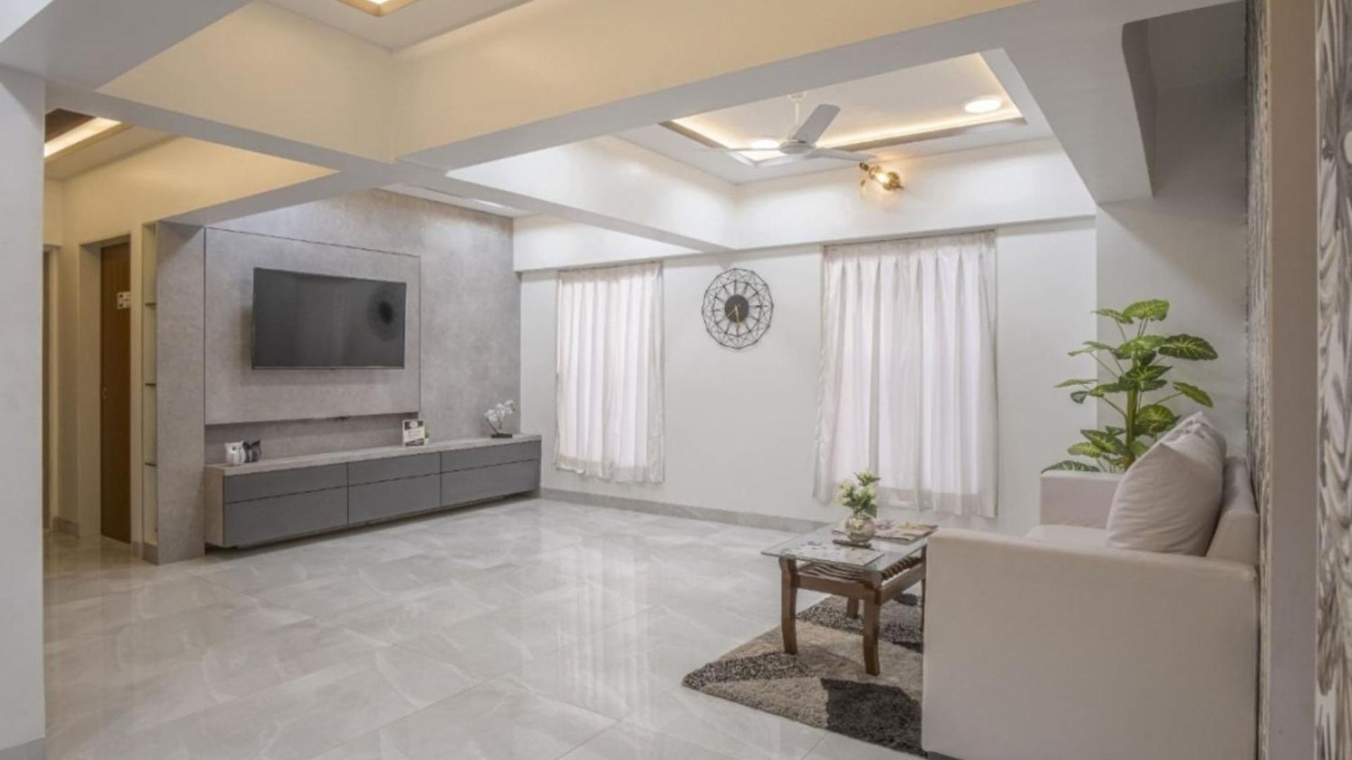 Private Rooftop 3br Near International Airport Andheri East Apartment Mumbai