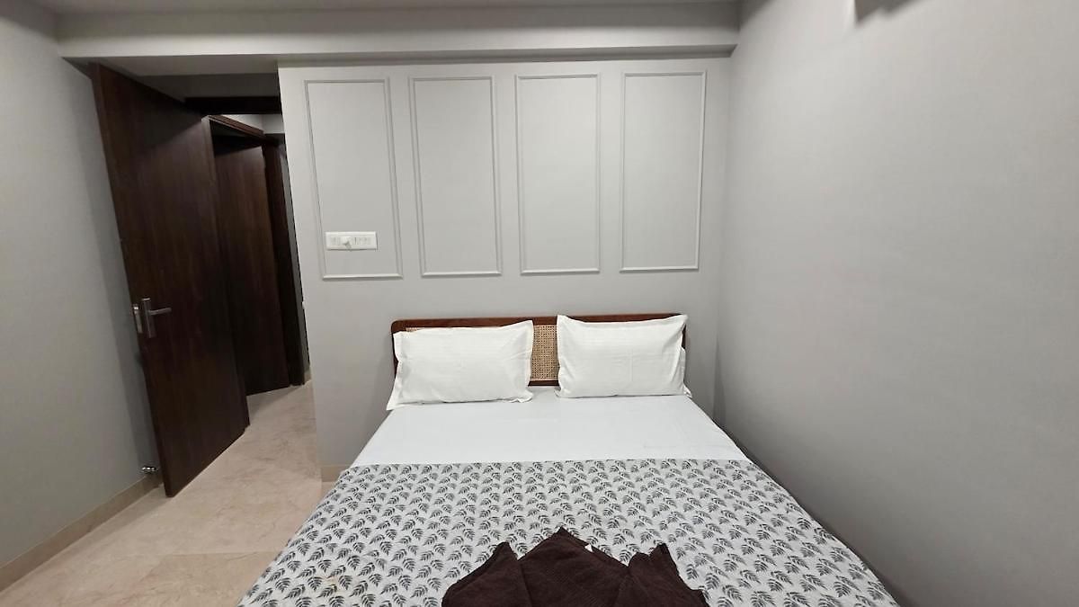 Fortune Crown 403- Premium Khar Apartment