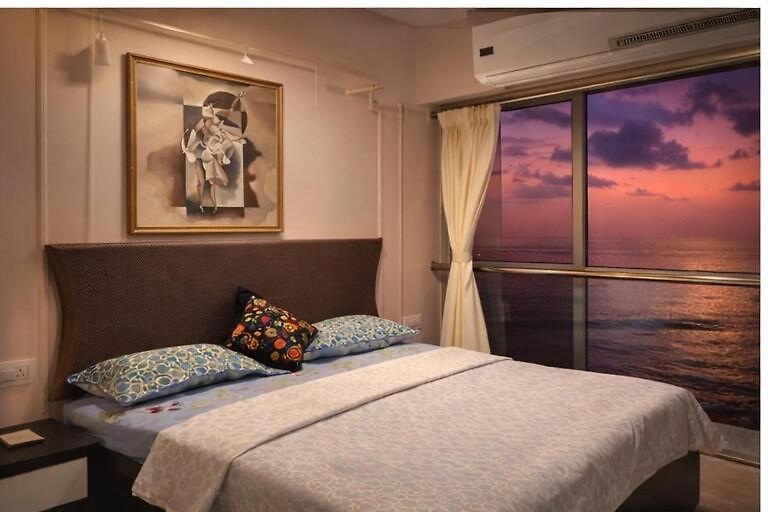 Ocean 1401- 3 Bhk Seafacing Spacious Mumbai
