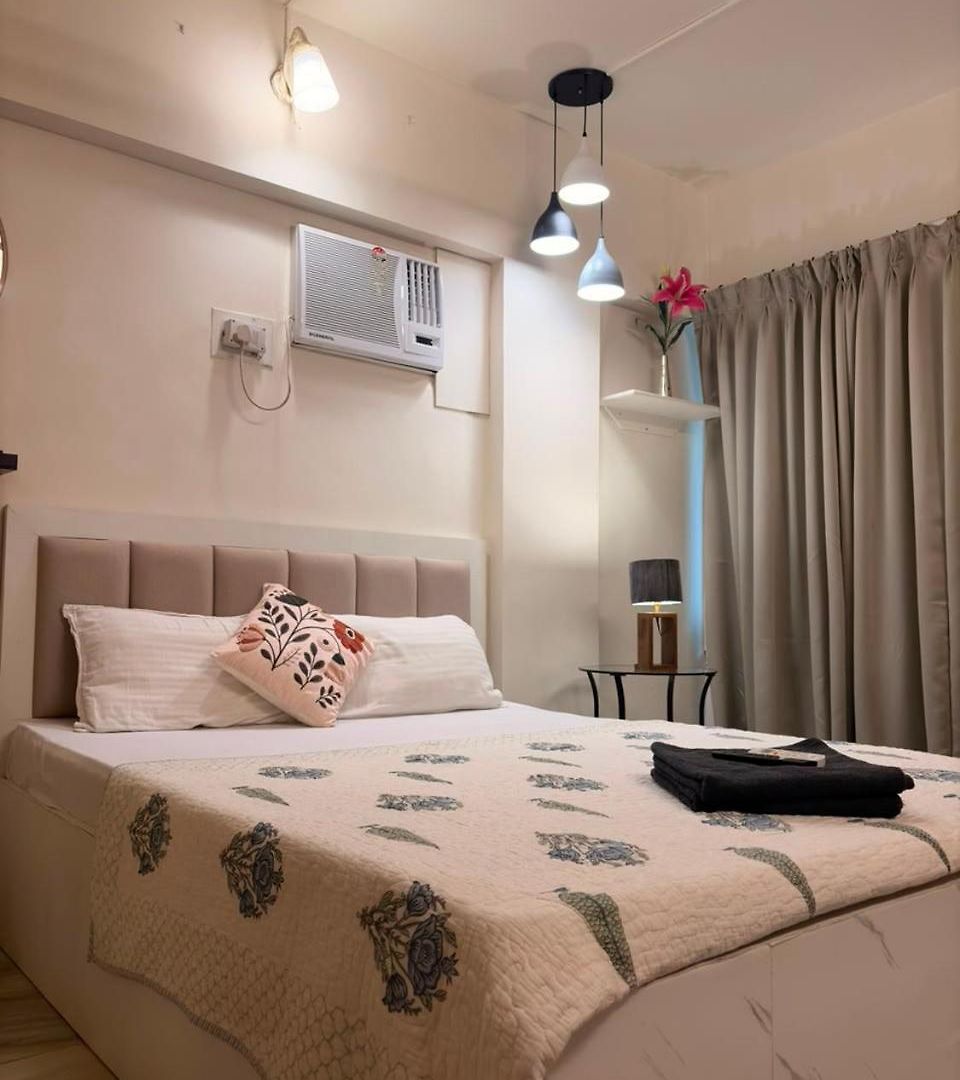 Adore 4 Bhk Luxury Apartment- Bandra Apartment Mumbai