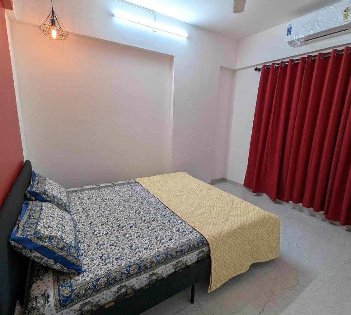 Peaceful & Spacious 2 Bhk Near Airport
