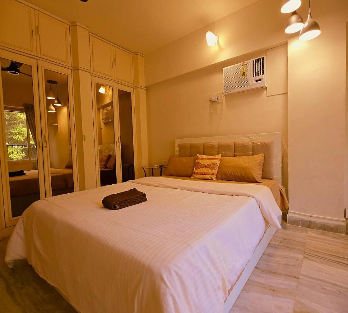 Adore 4 Bhk Luxury Apartment- Bandra * Mumbai