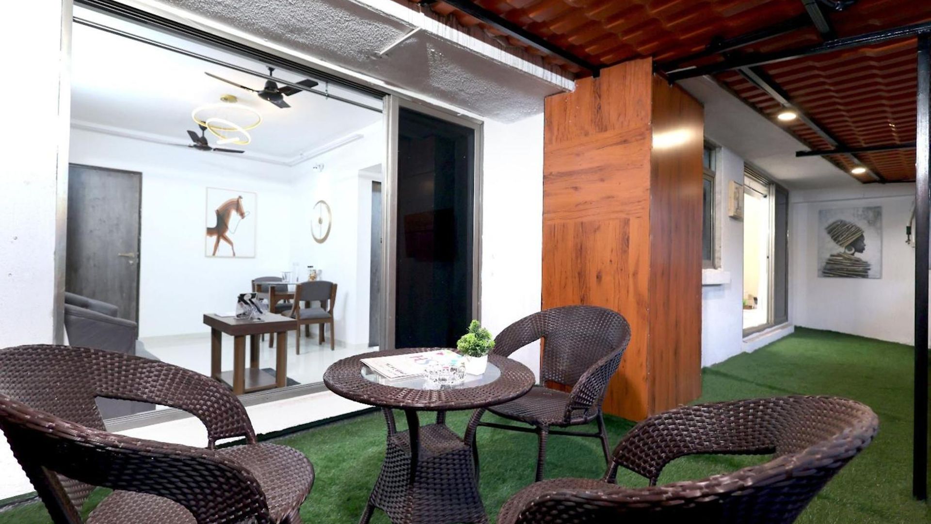 Apartment Spacious 1 Bhk For Business & Family Near International Airport Mumbai
