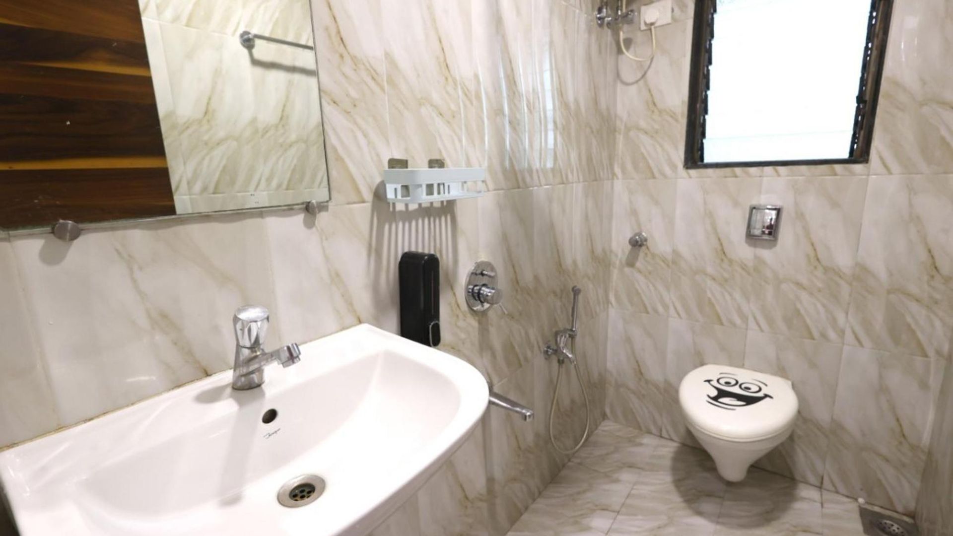 Premium 3br Near Bkc & Bandra East Apartment Mumbai