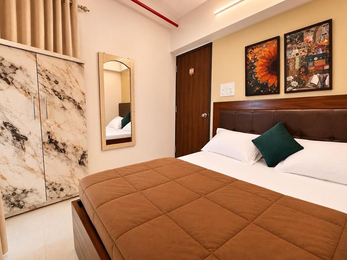 Apartment Warm Modern 1bhk Flat New Tower Yari Road