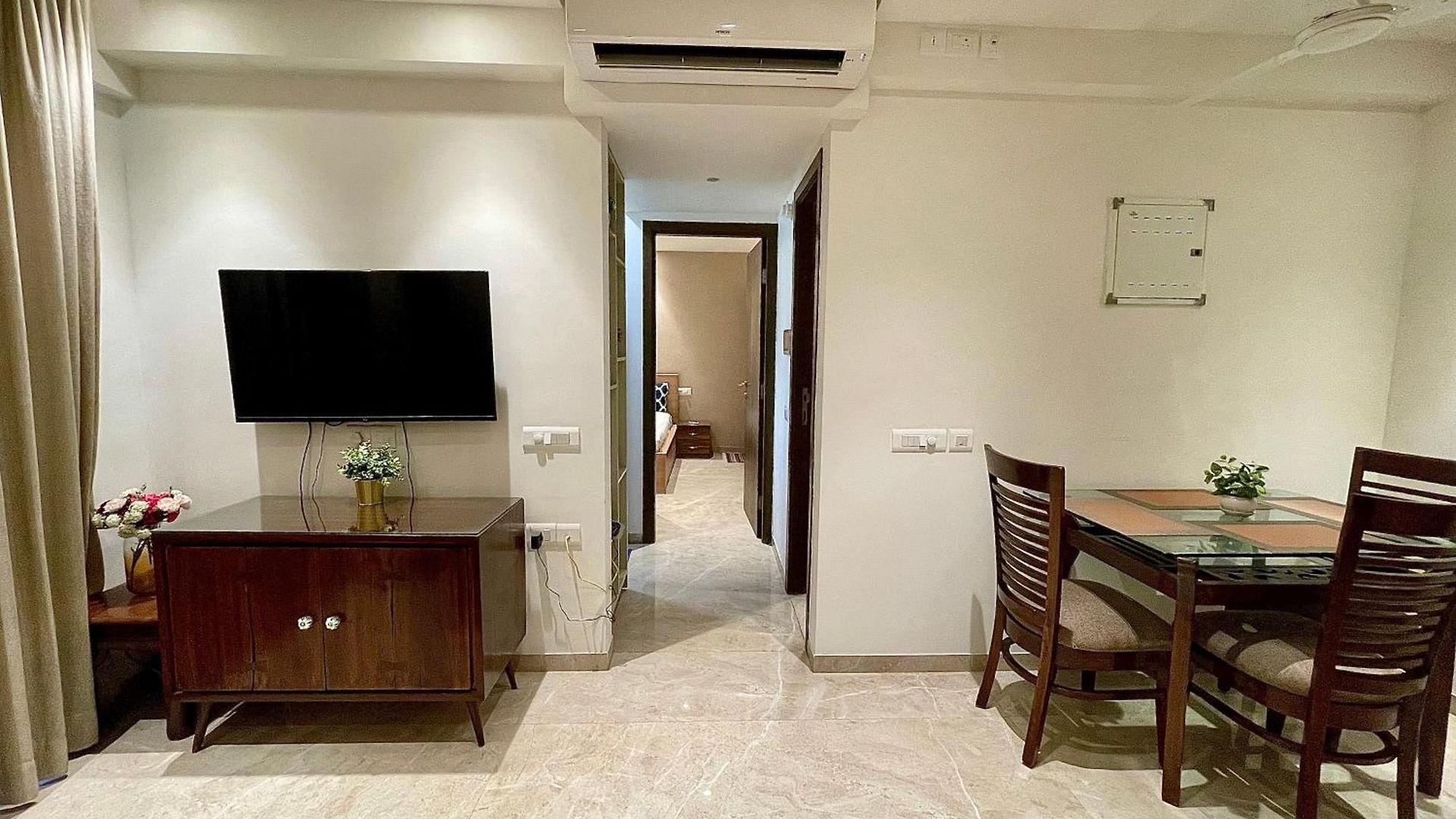 Apartment A Embassy 1 Bhk In Hiranandani Powai