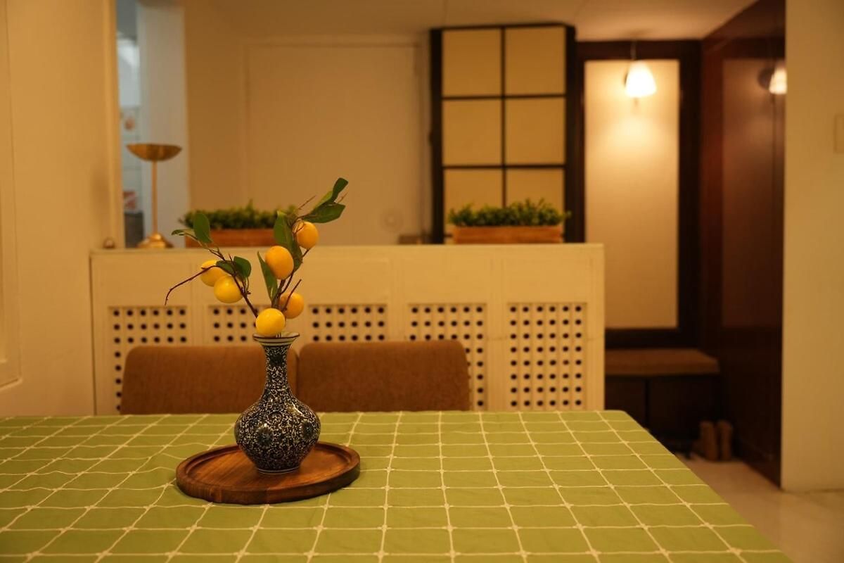 Deep 5th Floor - 3bhk Aesthetic Khar *
