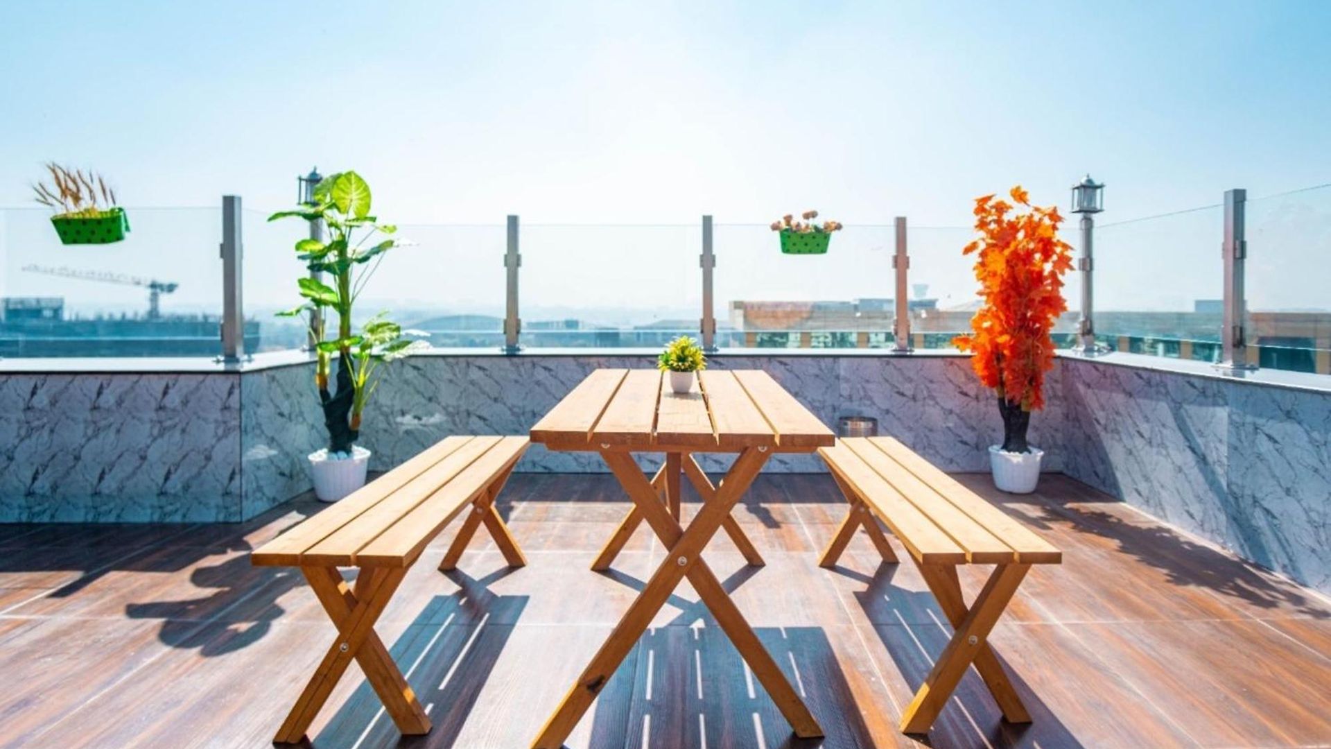 Apartment Private Rooftop 3br Near International Airport Andheri East