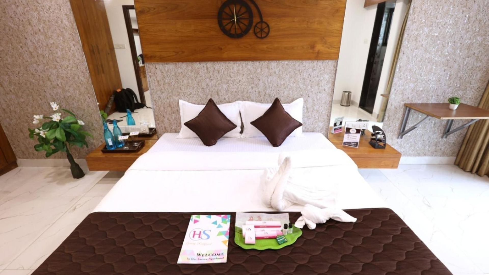 Premium 3br Near Bkc & Bandra East