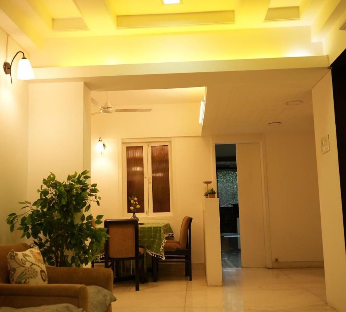 Deep 5th Floor - 3bhk Aesthetic Khar *