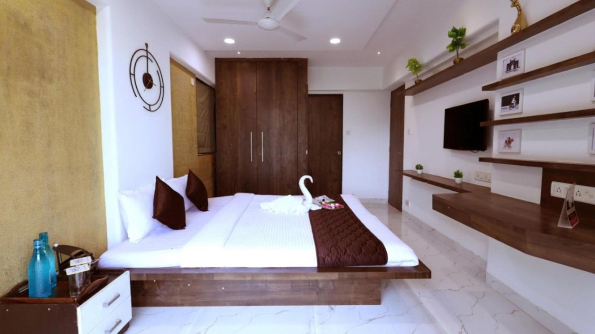 Premium 3br Near Bkc & Bandra East Apartment Mumbai