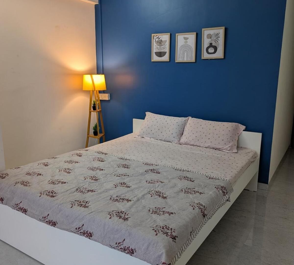Apartment Peaceful & Spacious 2 Bhk Near Airport