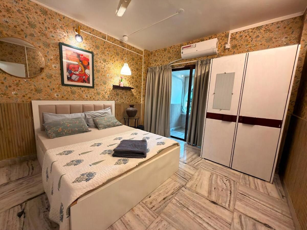 Adore 4 Bhk Luxury Apartment- Bandra Apartment *