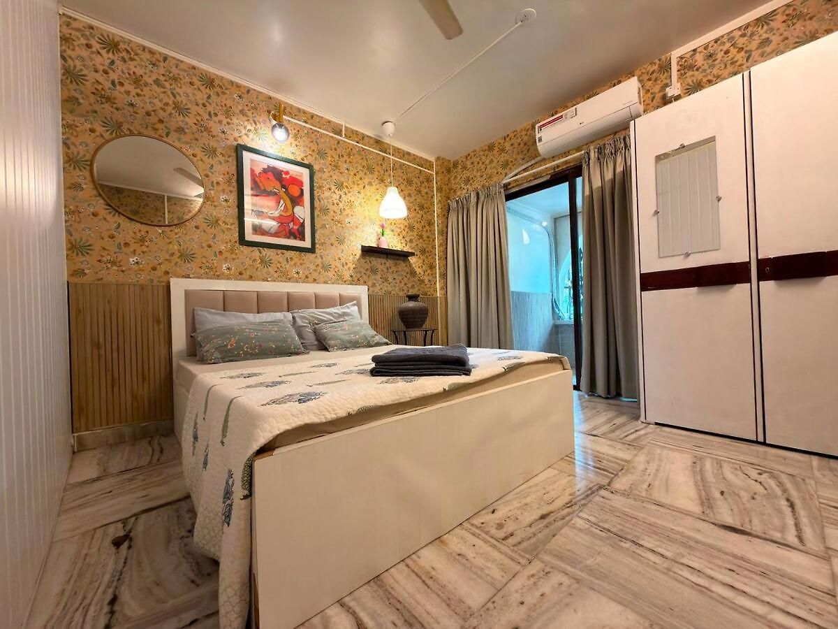 Adore 4 Bhk Luxury Apartment- Bandra Mumbai
