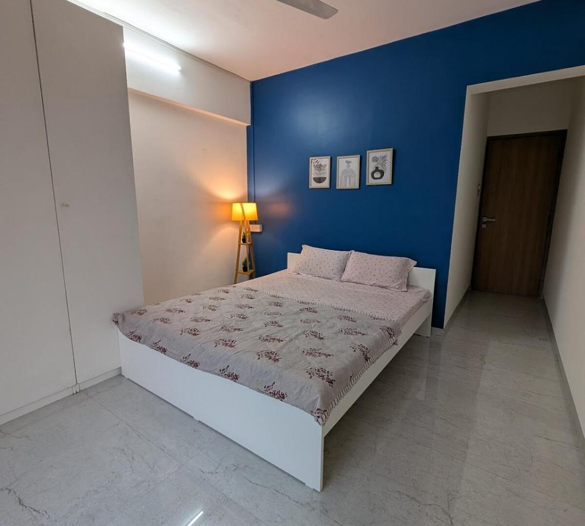 Peaceful & Spacious 2 Bhk Near Airport Apartment