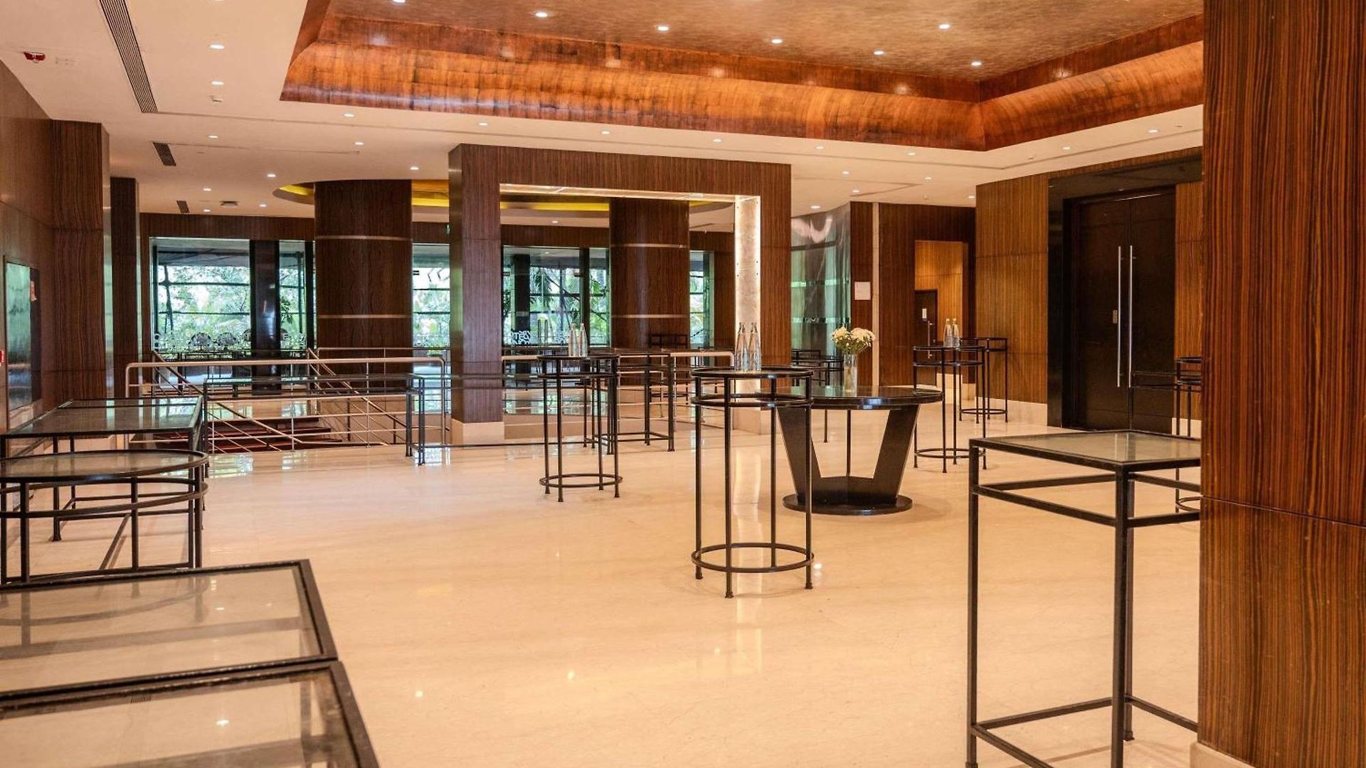 Hotel Novotel Juhu 5*