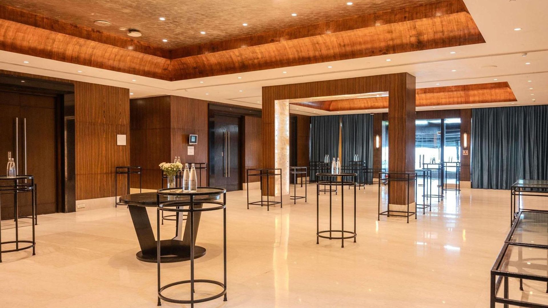 Novotel Juhu Hotel Mumbai