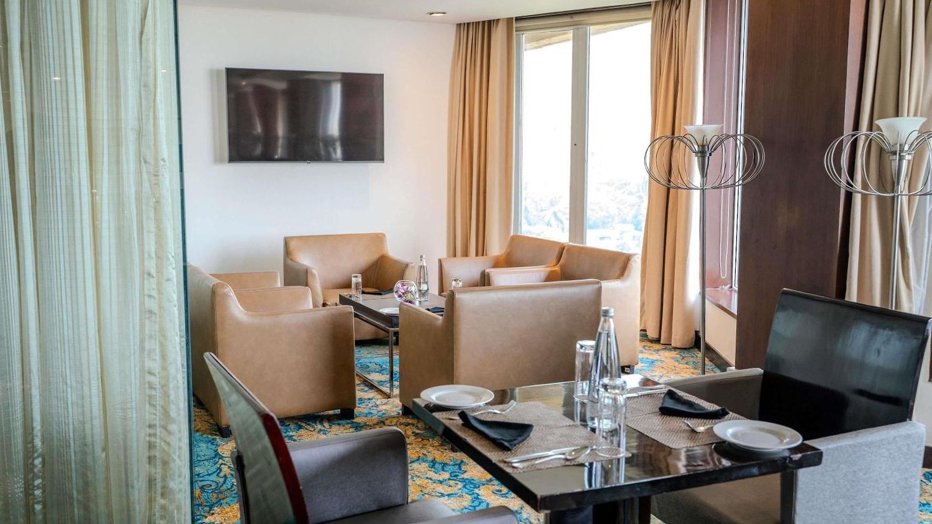 Novotel Juhu Hotel
