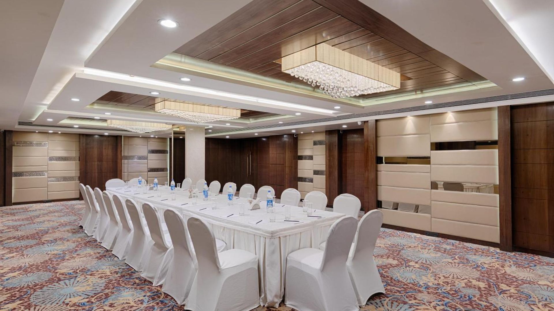 Heritage Formerly Known As Comfort Heritage Hotel Mumbai