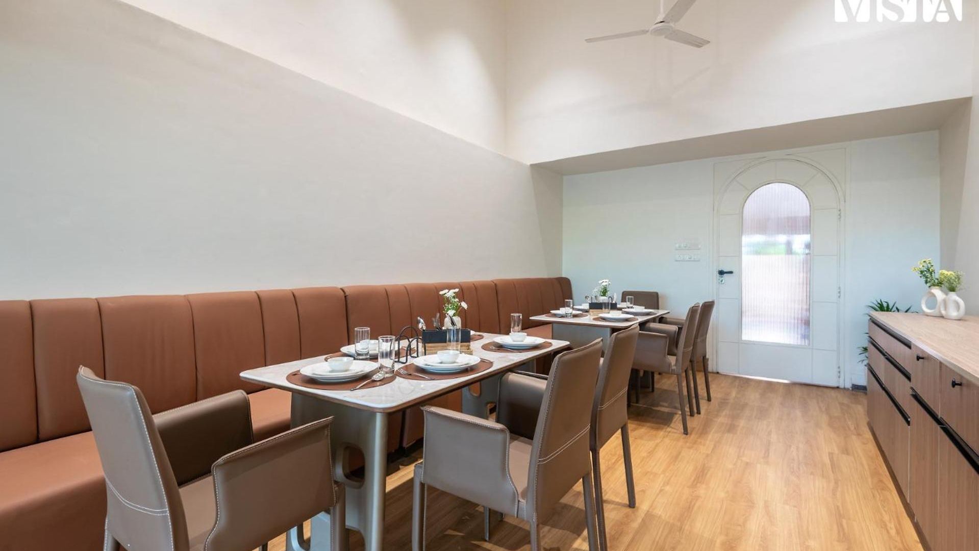 Vaana By The Sea - Juhu Beach, Part Of Stayvista Resort *