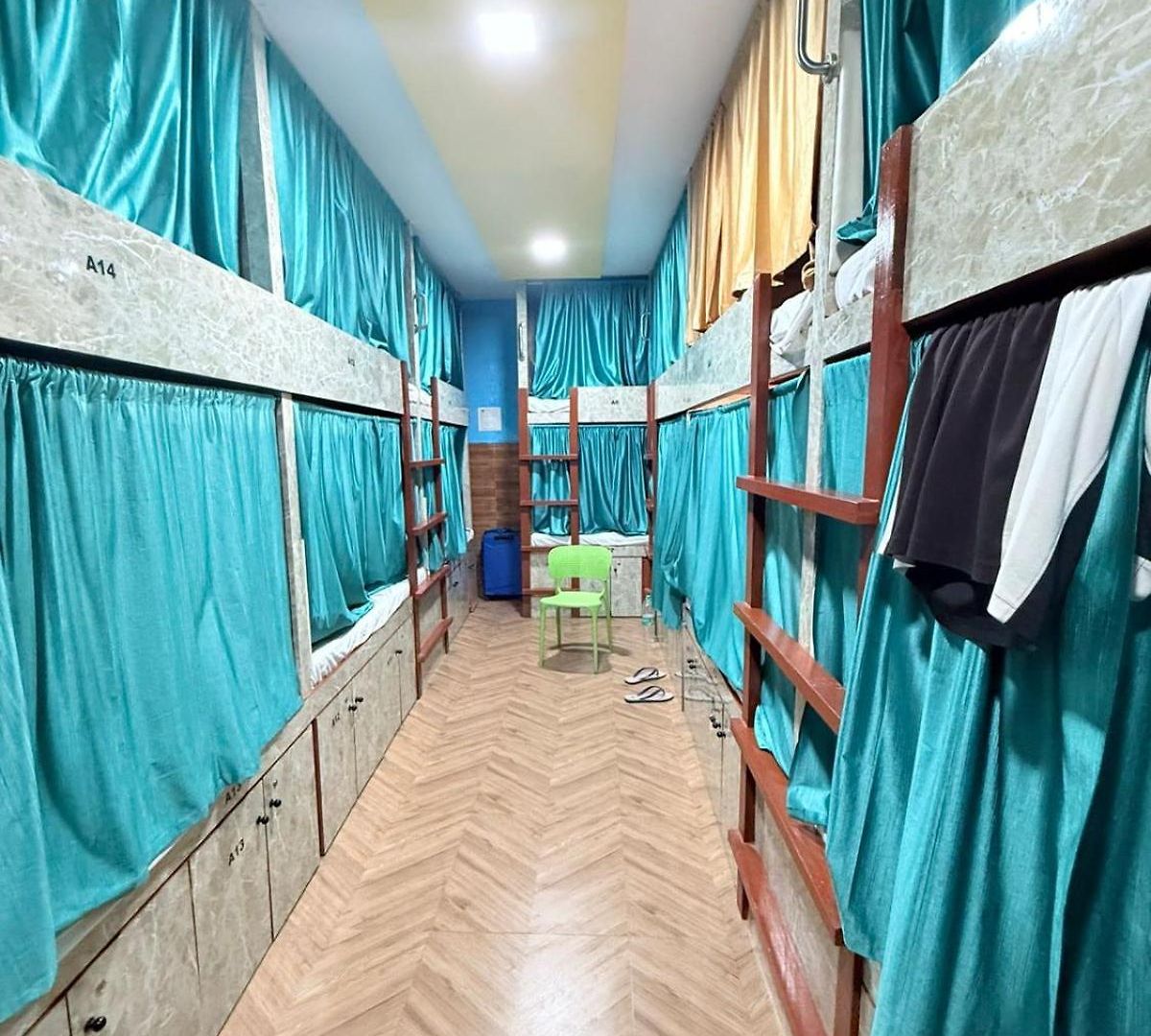 New Signature Dormaitory Hostel