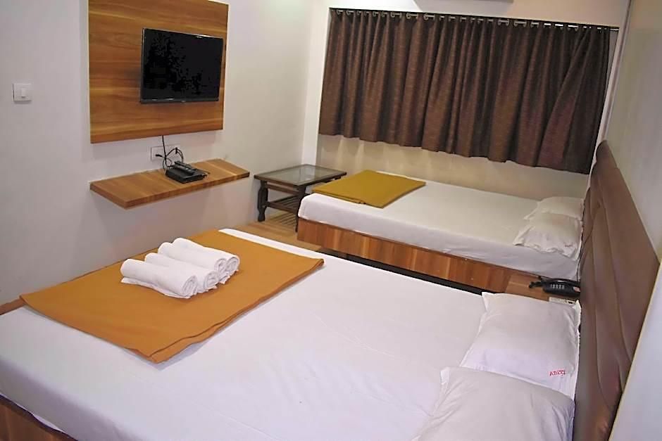 Treebo Atithi Malad Hotel