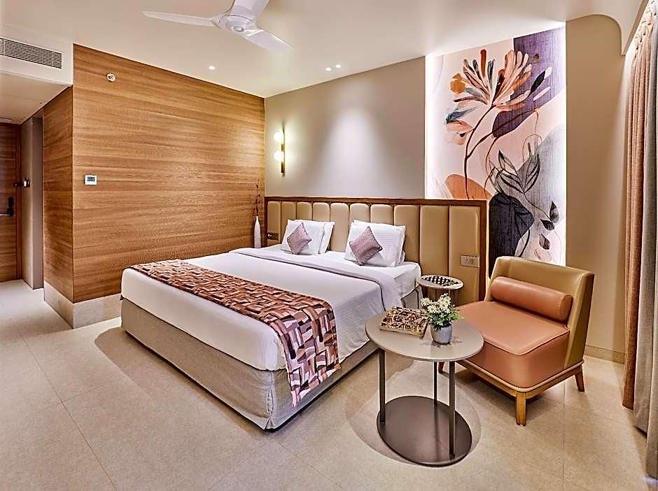 The Regale By Tunga Hotel Mumbai