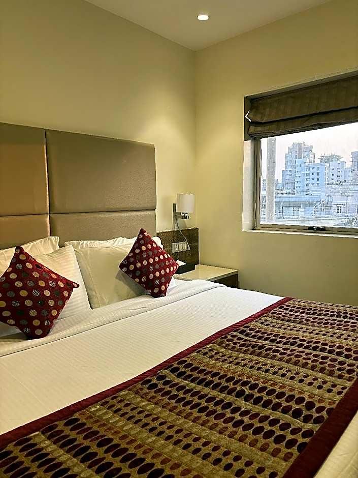 Hotel Ramee Guestline Khar