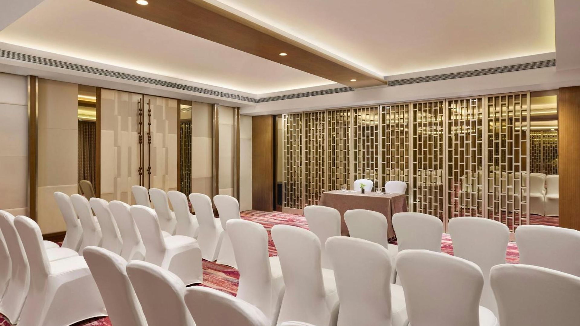 The Fern Mumbai, Goregaon, Series By Marriott Hotel 5*