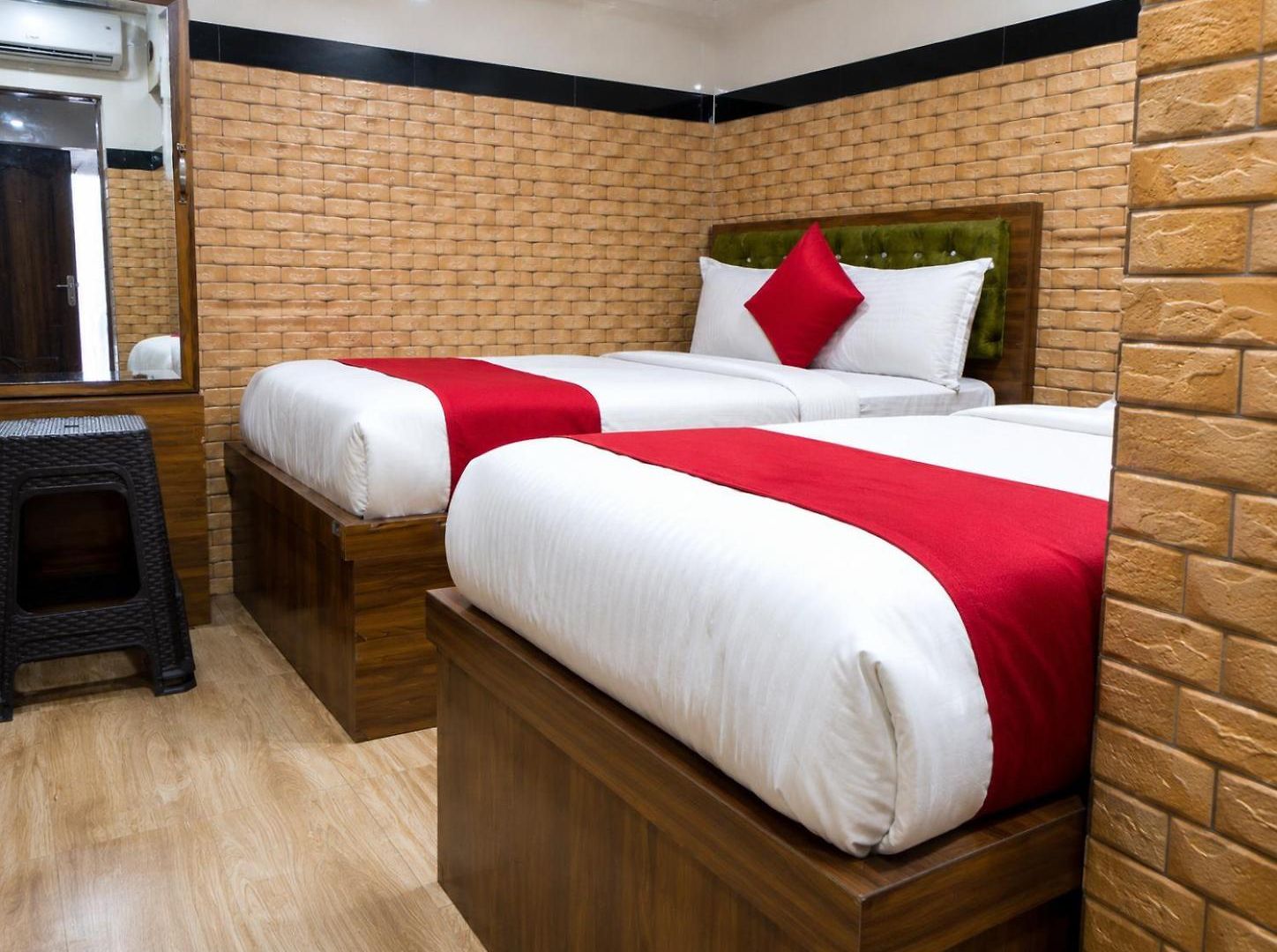 Angel International-nxt To Sahar Metro Stn Guest house
