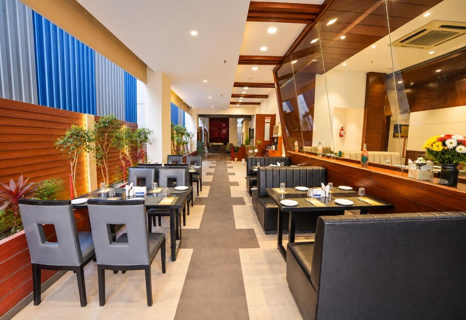 Hotel The Altruist Andheri Mumbai