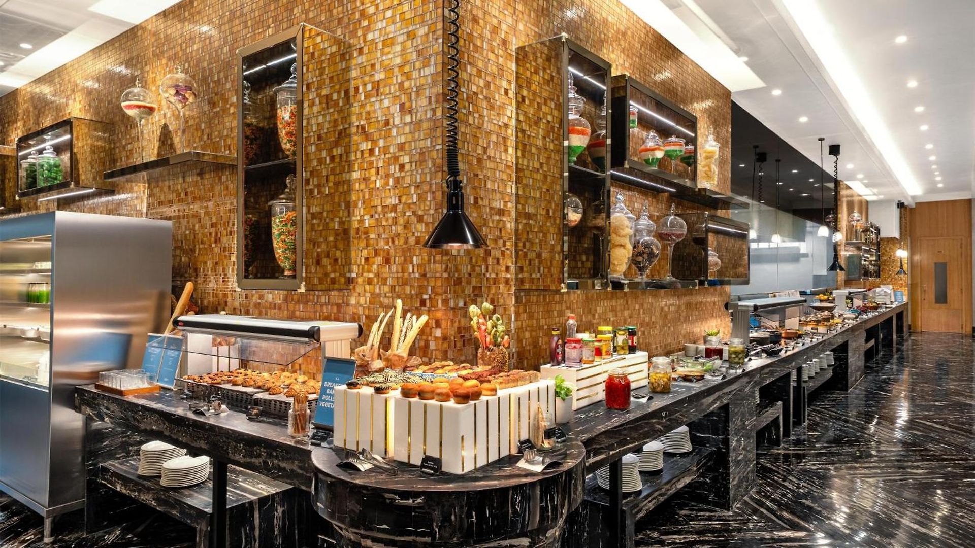 Hotel Radisson Andheri Midc
